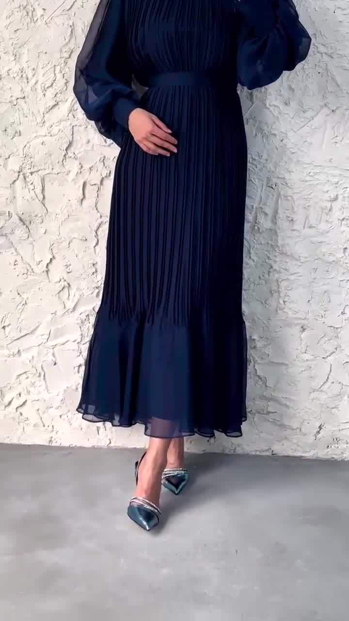 Pleated Long Skirt Dress