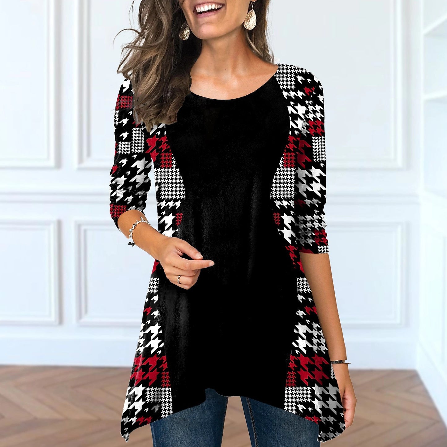 Crew Neck Printed Houndstooth Long Sleeve Top