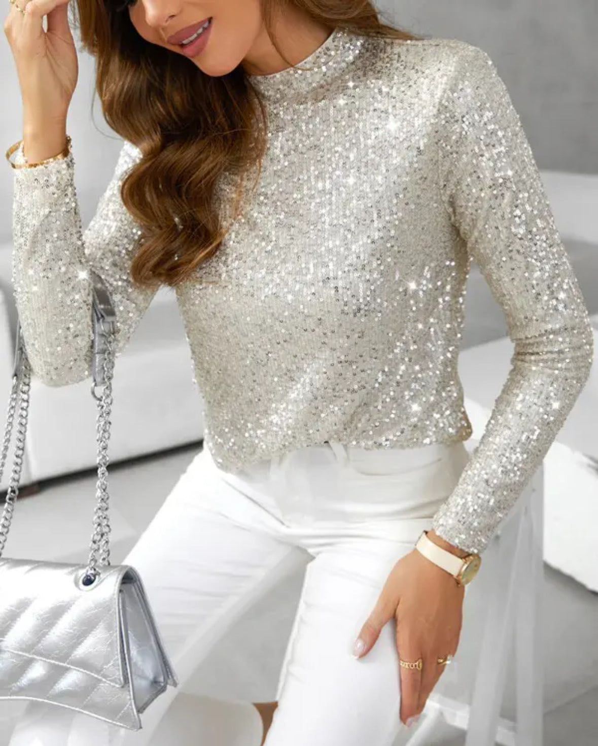 Backless Sparkling Sequined T-shirt