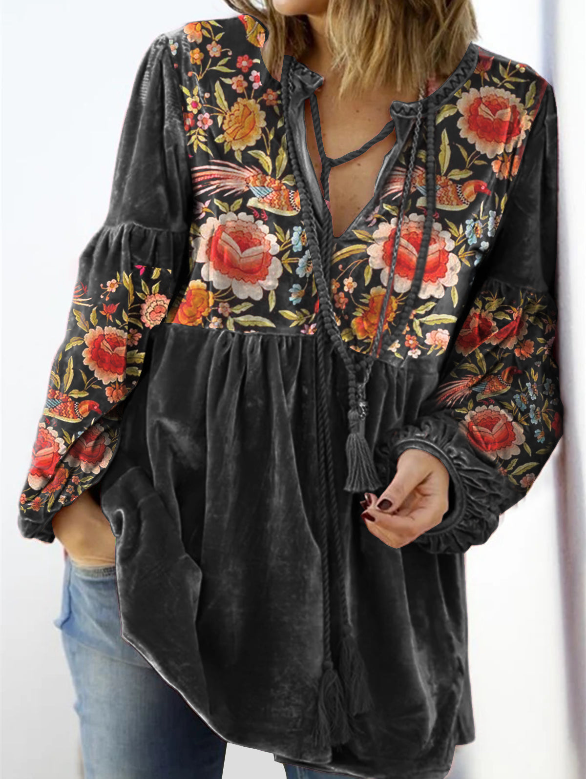 V Neck Tie Front Gathered Floral Top