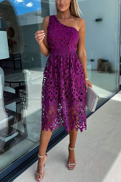 Lace Off-Shoulder Lace Dress