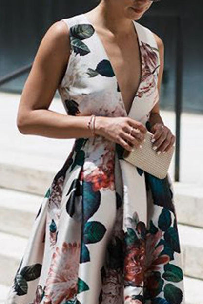 V-neck fashion print dress